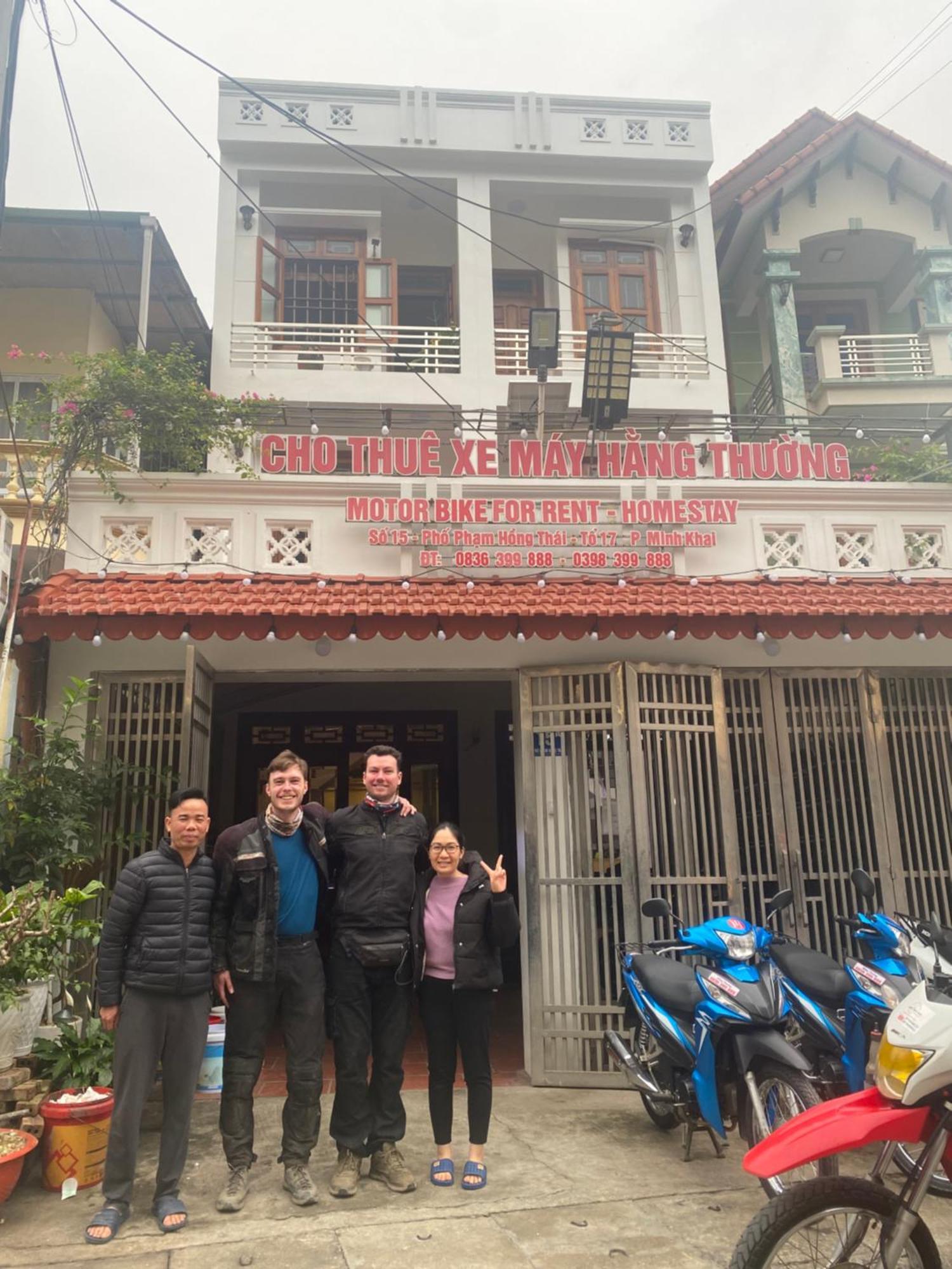 Hang Thuong Hostel - Motorbikes And Tour Ха Жианг Екстериор снимка